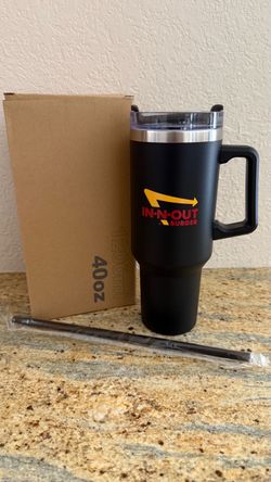 In-N-Out Burger 40 oz (1200 ml) insulated tumbler in black featuring the classic In-N-Out logo.