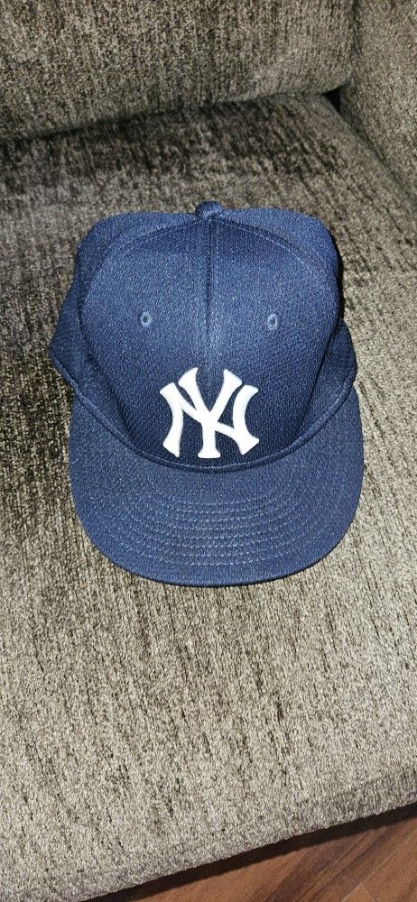 Yankees Youth Cap