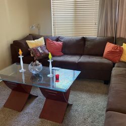 Great Condition couch Ottomen Coffee Table End Table Gorgeous Bedroom Set 