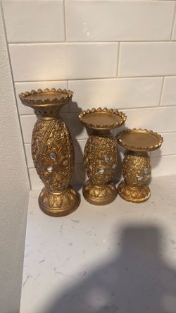 3 candle stands