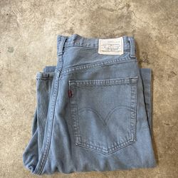 Levi's High Rise Loose Fit Jeans Size 30x31
