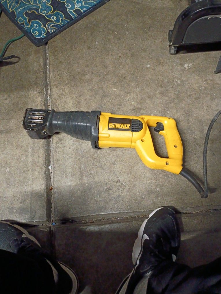 DeWalt Sawzall 120v