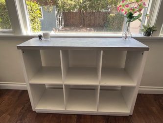 Cube open bookshelf