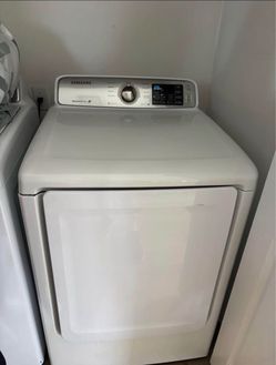 Samsung Electric Dryer with MoistureSensor