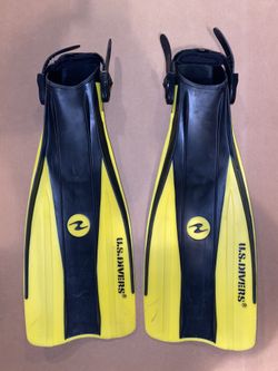 US DIVERS U.S. DIVERS swimming diving fins 4.5-8.5 S-M yellow