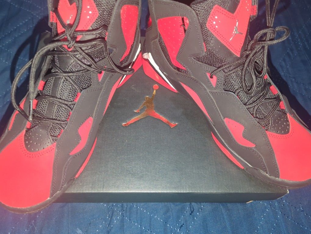Jordan True Flight