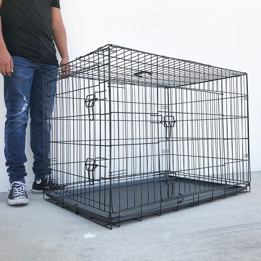 $65 (Brand New) Folding 42” dog cage door pet crate kennel w