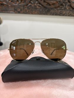 Ray-Ban Unisex Polarized Aviator Sunglasses