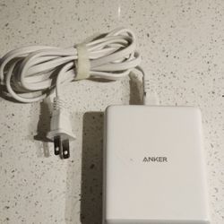 Anker 6" USB-C 100W PD 4 PowerPort Atom charger