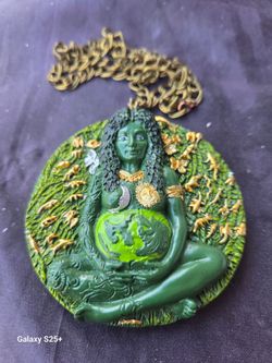 ceramic hanging pendant 3"