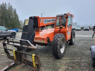 Skytrak 6042 Reach Forklift (Enclosed Cab / New Tires)