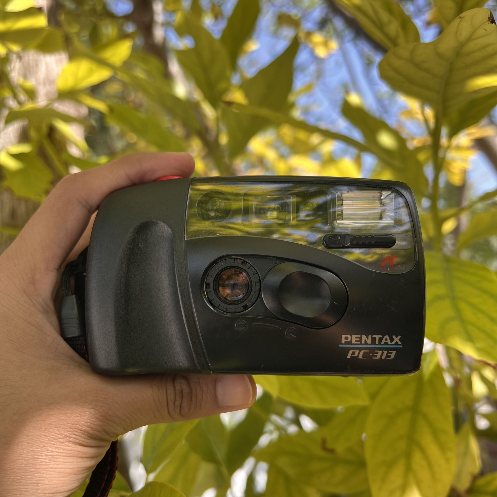 Pentax PC-313 35mm Point and Shoot Film Camera