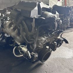 Motores Y Transmisiones 305/590/3018