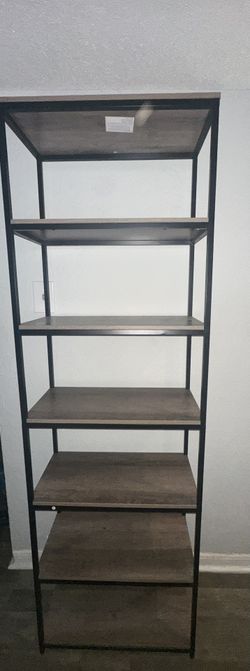 Shelve of 6