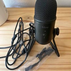 Microphone
