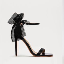 Black Bow Heels