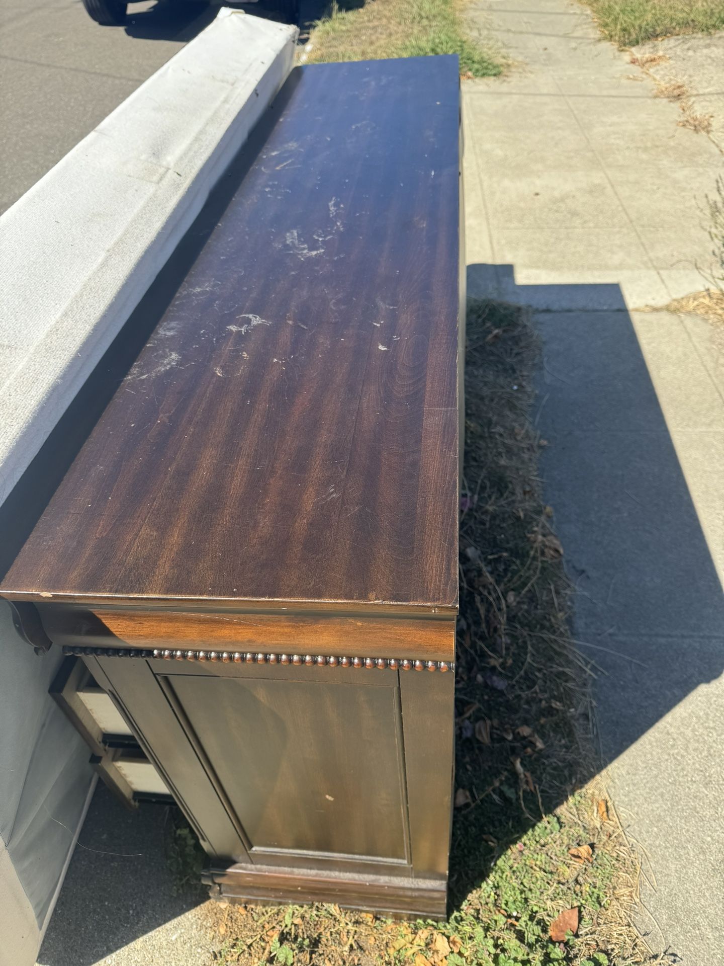 Dresser With mirror