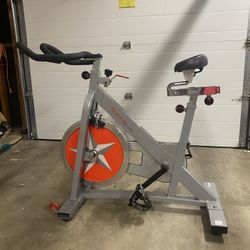 Fitness bike and electric door stainless steel trash can
