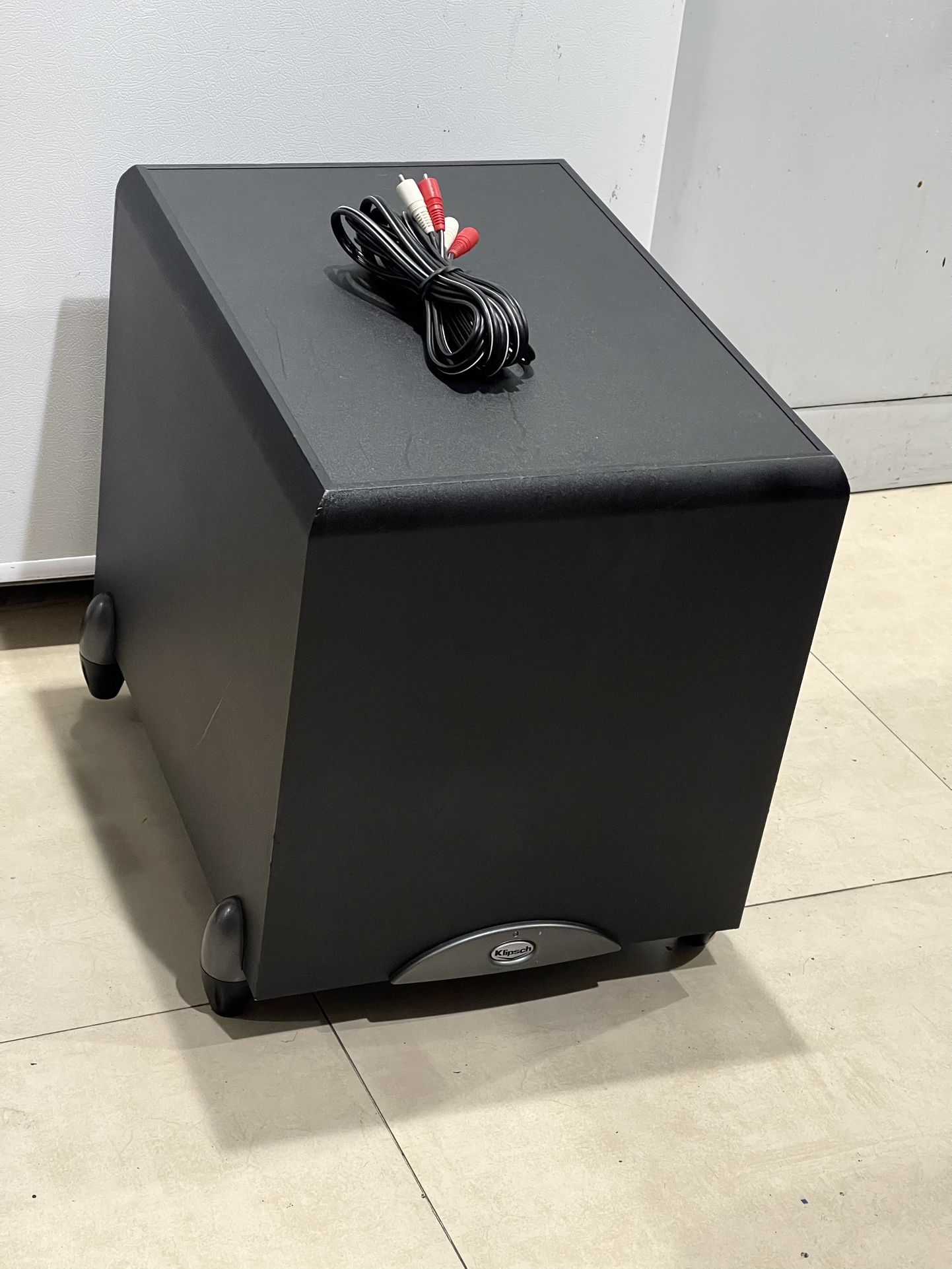 Klipsch Subwoofer 10” - ( 17 X 14 X 18 Inch )