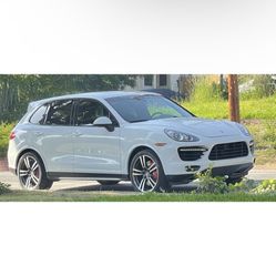 2013 Porsche Cayenne
