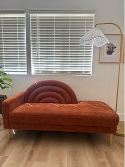 Rust Orange Chaise Lounge Chair / Daybed, Excellent Condition
