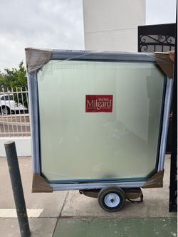 Frosted glass window 60x60