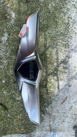 Rear genesis badge new