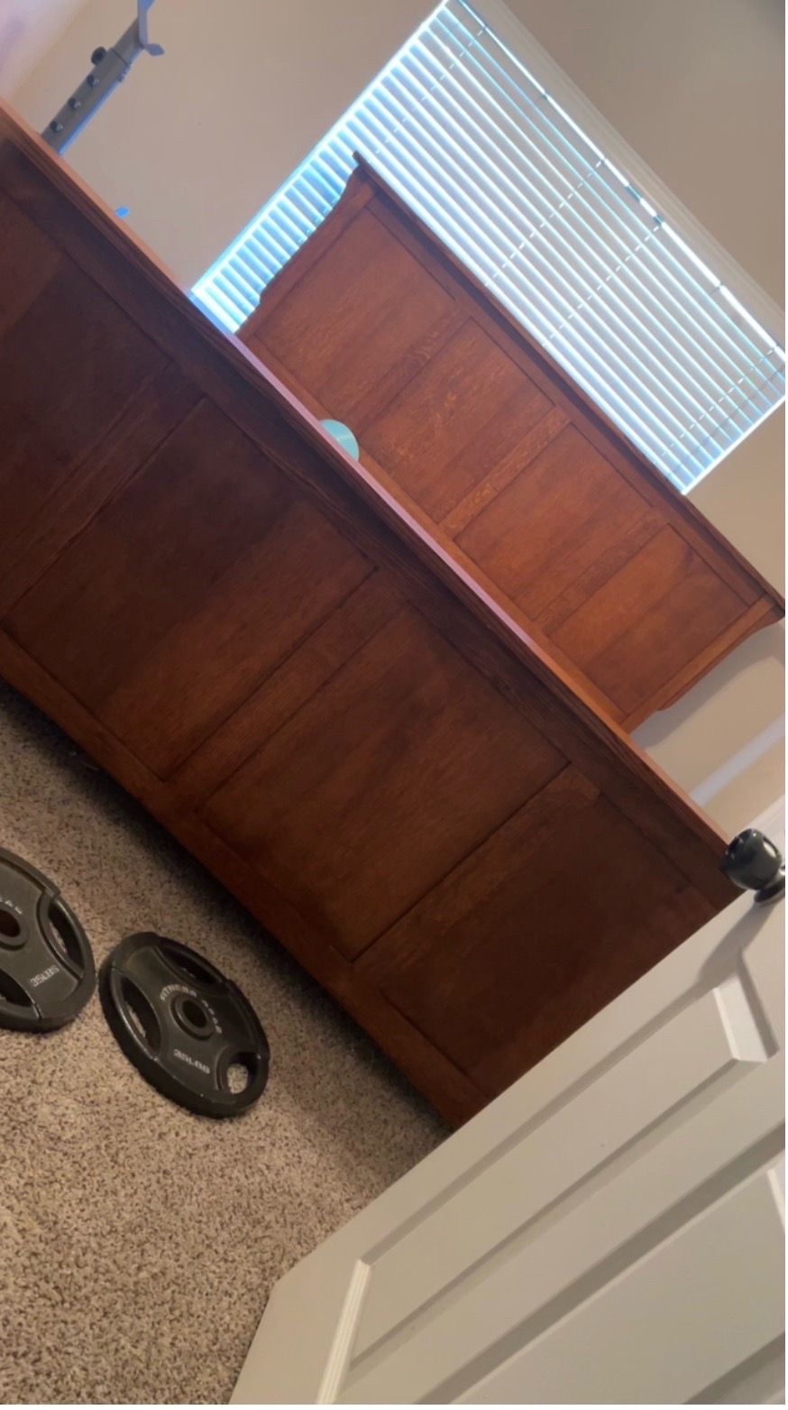 Wooden bed frame. (Oak)