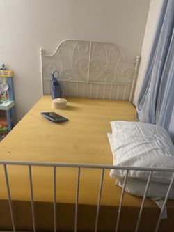 Cama