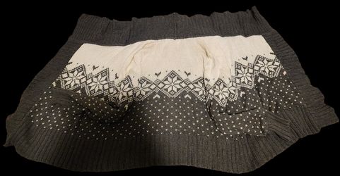 Decree Nordic Style Cardigan- Grey/White, Open Front (Size M)