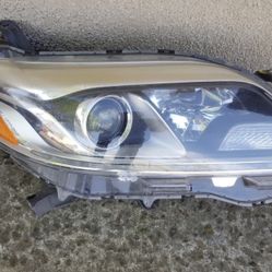 15 16 17 18 19 20 TOYOTA SIENNA RIGHT PASSENGER HEADLIGHT LED HEAD LIGHT LAMP OEM  