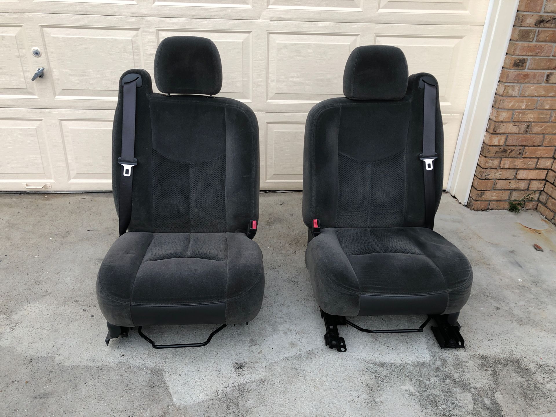 Auto parts / truck seats