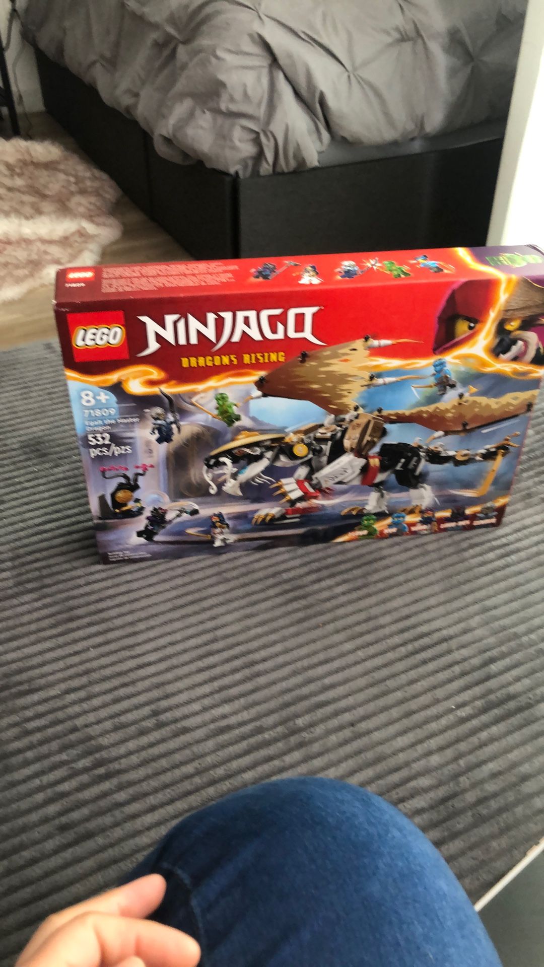 BRAND NEW NINJAGO DRAGONS RISING LEGO !