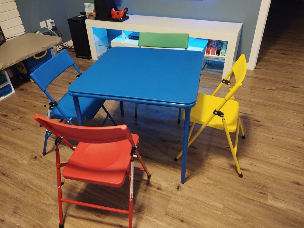 Kids Table