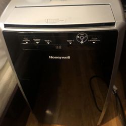 Honeywell portobellos A/C 12000 BTU
