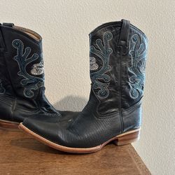 7.5 Women’s Authentic Leather Cowgirl Boots