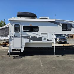 2008 Host 11.5 Yukon