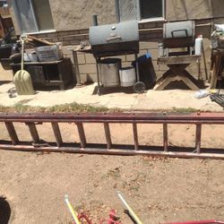 Fiberglass Sliding Ladder
