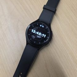 Galaxy Watch 4 Classic 