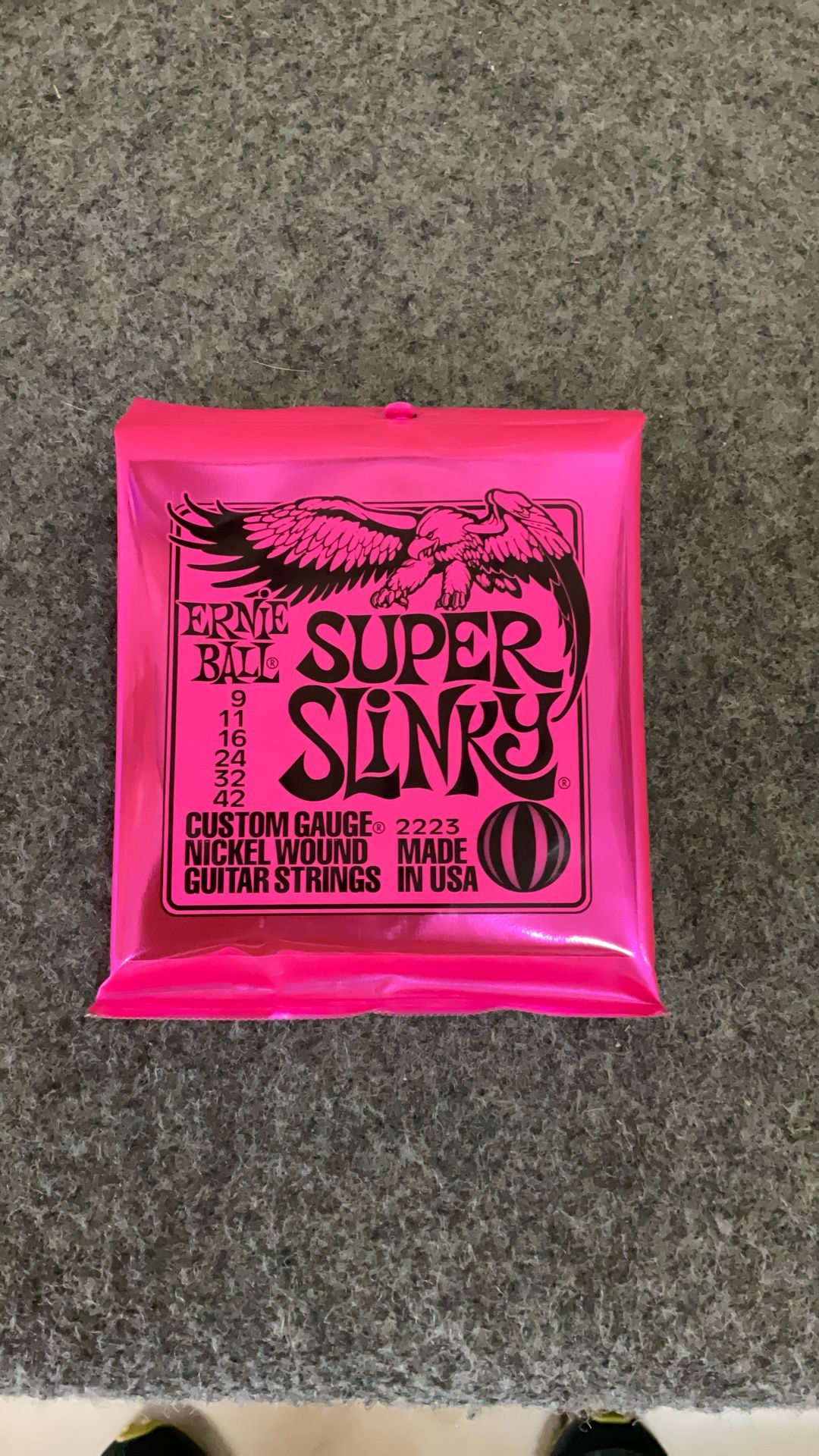 ERNIE BALL SUPER SLINKY 2223