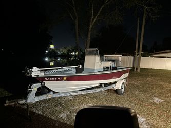 2000 Pathfinder 1810. MUST SELL!!