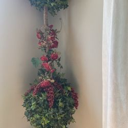 Plant Topiary Tree