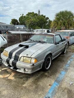 1991 Ford Mustang