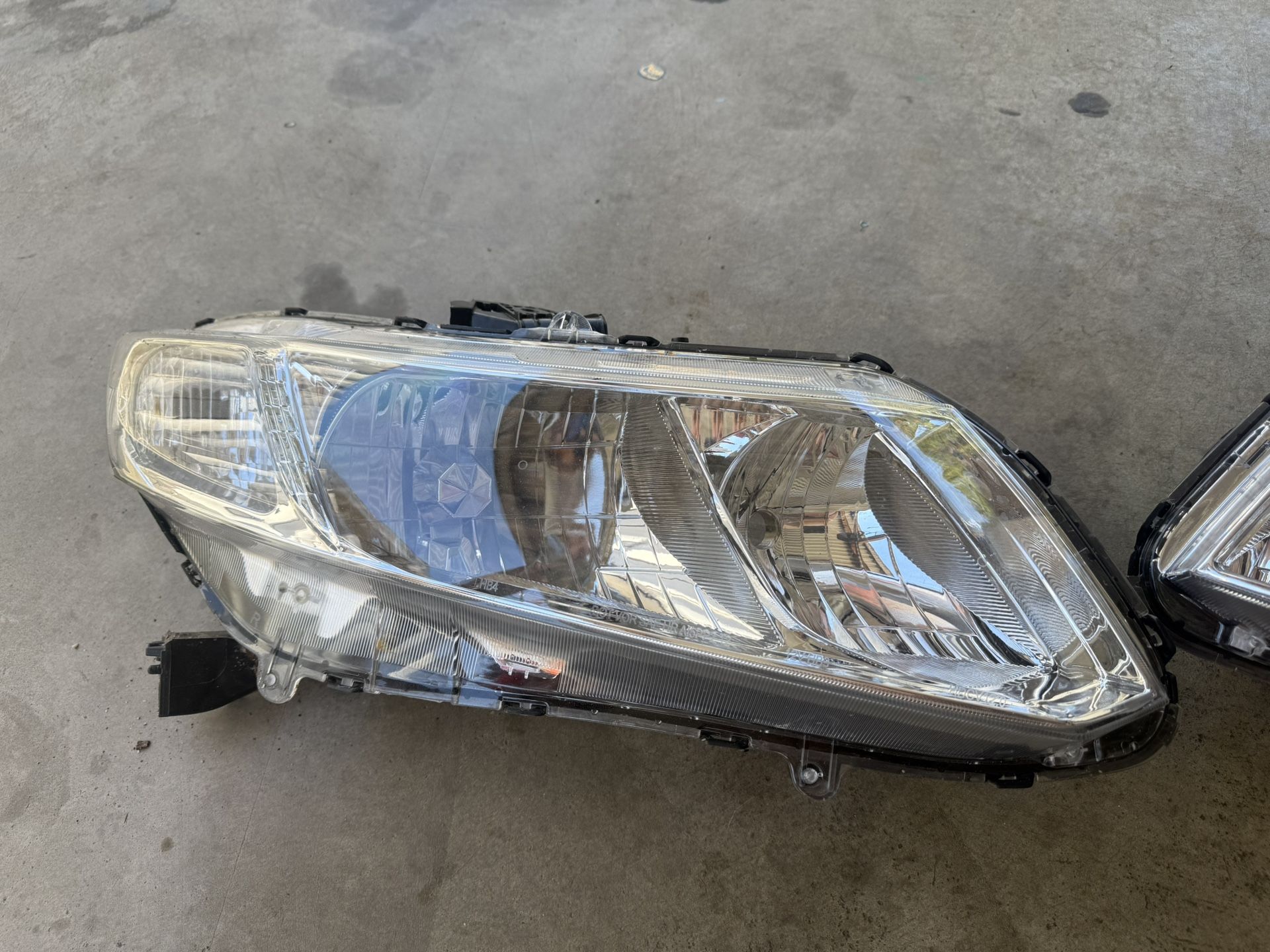 12-15 Civic Headlights