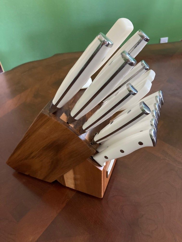 kitchen knife set $75