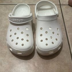 Crocs Unisex  White. W11 M9
