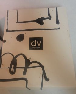 NEW Dolce Vita Womens Boots, Size 7.5z