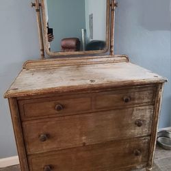 1930's Simmons Metal Dresser 