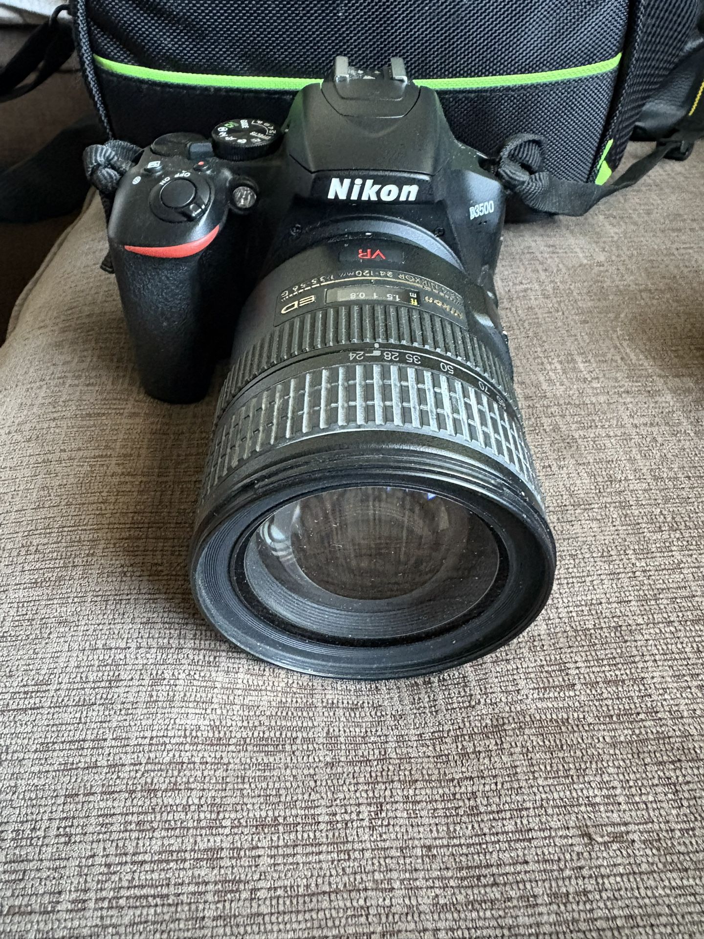 Nikon D3500DSRL CAMERA WITH 18 55mm Lens( 1590)