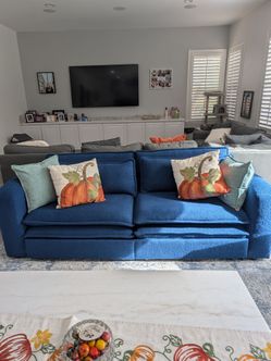 Electric Blue Plush 3-Seater Sofa – 94" Wide